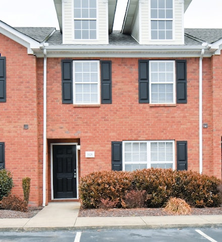 1028 Sitting Bull Crossing, Murfreesboro, TN 37128