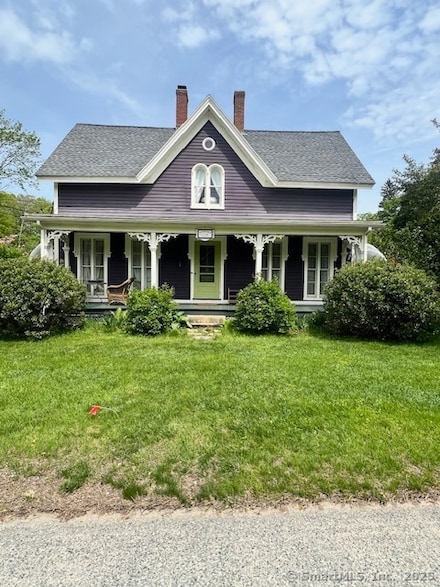33 Main St, North Stonington, CT 06359