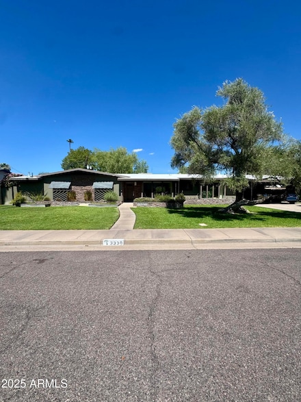 3330 E Glenrosa Ave, Phoenix, AZ 85018