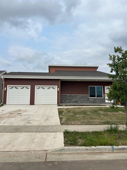 6658 Gehrig Place, Deforest, WI 53532