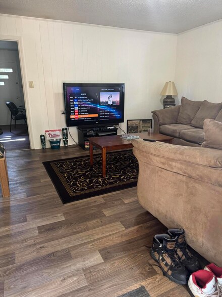 715 Marshall St, McCormick, SC 29835