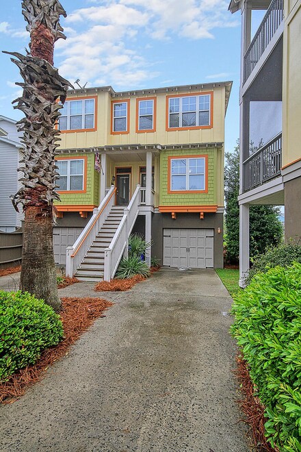204 Michigan Ave Unit 2, Folly Beach, SC 29439
