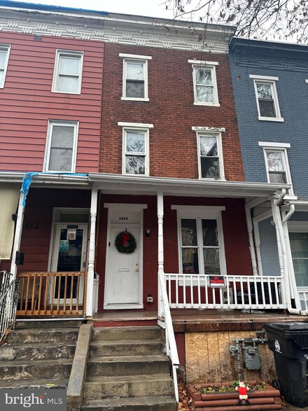 1414 Berryhill St, Harrisburg, PA 17104