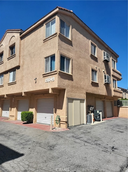 19849 Sandpiper Place Unit 135, Newhall, CA 91321