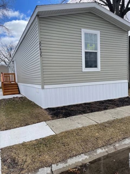 27435 Legrand Unit 200, Romulus, MI 48174