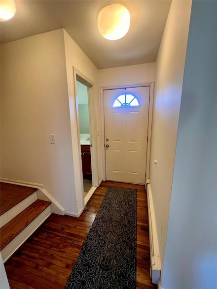 29 Sycamore Dr, Beacon, NY 12508