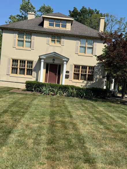 410 S Columbia Ave, Columbus, OH 43209