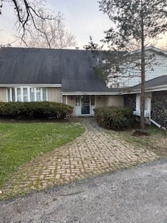 2700 Chariot Ln, Olympia Fields, IL 60461