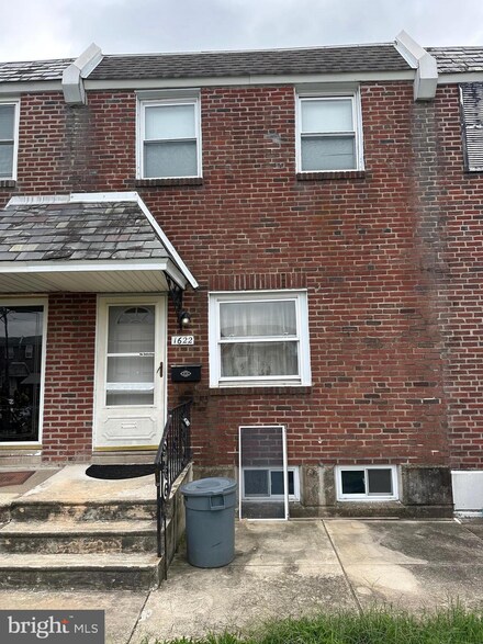 1622 E Howell St, Philadelphia, PA 19149