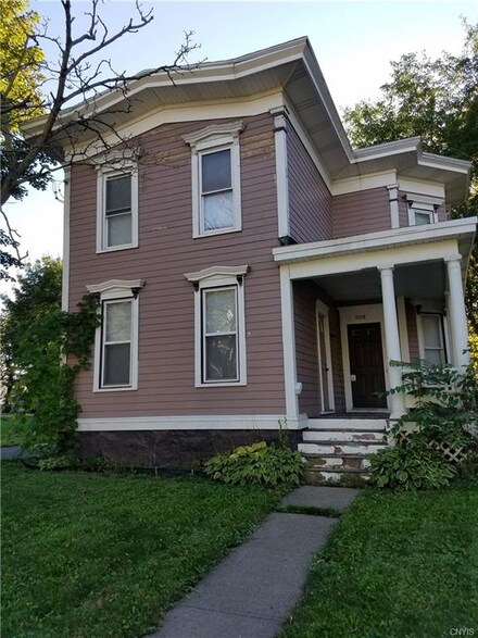 1008 Midland Ave, Syracuse, NY 13205