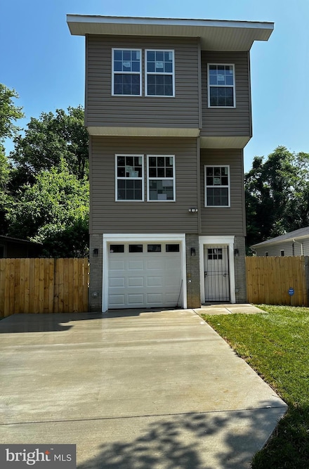 4 Akin Ave, Capitol Heights, MD 20743