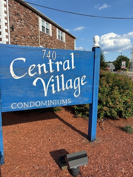 740 Central St Unit J11, Leominster, MA 01453