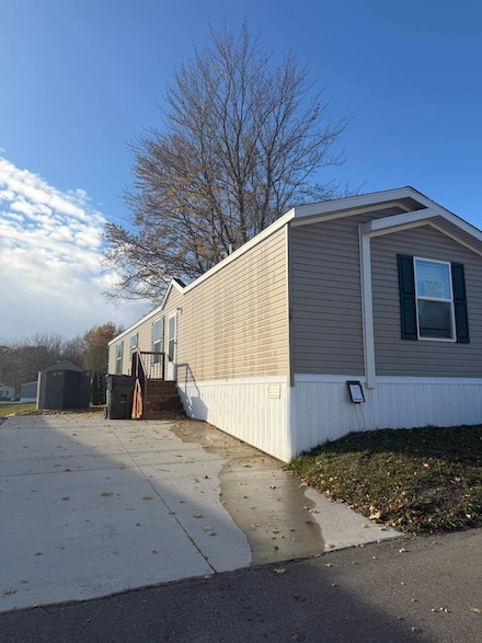 1249 116th Ave, Martin, MI 49070