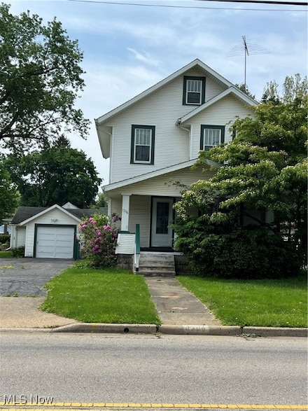1306 37th St NW, Canton, OH 44709