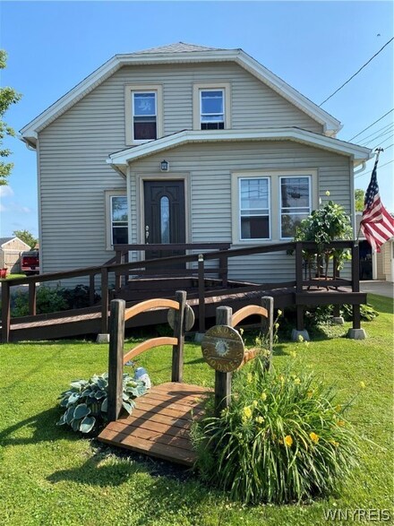 30 Mcgurk Ave, Buffalo, NY 14219