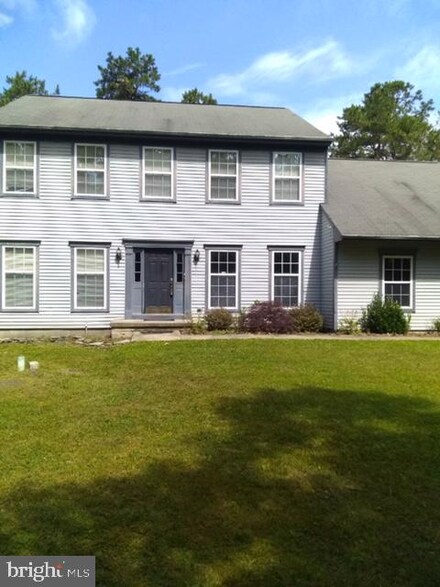 14 Evergreen Trail, Southampton, NJ 08088