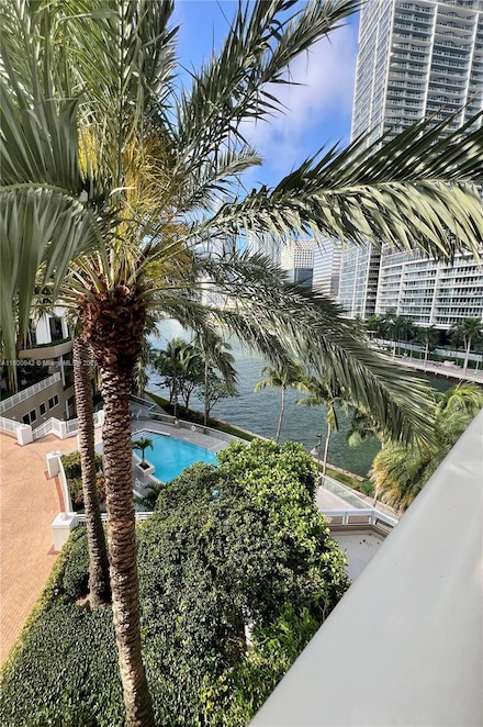901 Brickell Key Blvd Unit 603, Miami, FL 33131