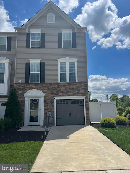 101 Pinnacle Place, Washington Township, NJ 08080