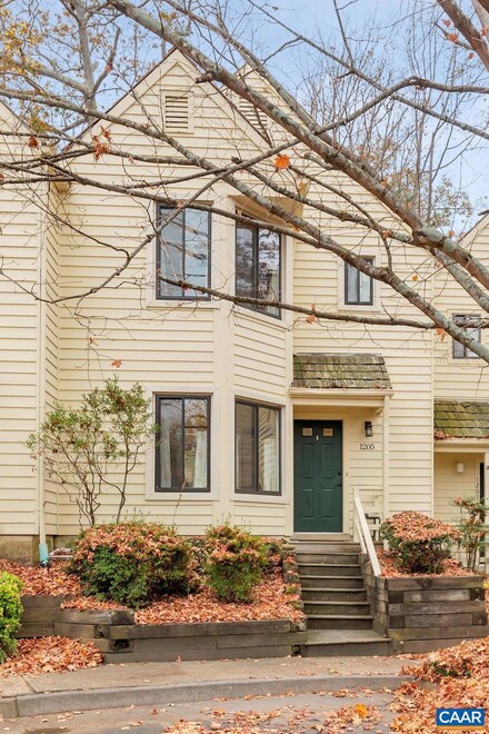 1205 Chatham Ridge, Charlottesville, VA 22901