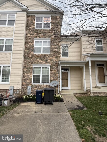 3741 Bedford Dr, North Beach, MD 20714
