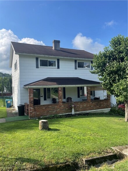 1011 W Broadway, Dunbar Township, PA 15431