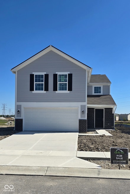 2853 Strauss Ln, Indianapolis, IN 46239