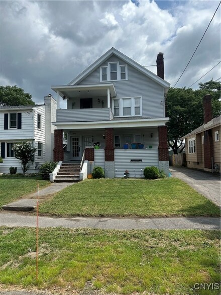 124 7th St N Unit 26, Syracuse, NY 13208