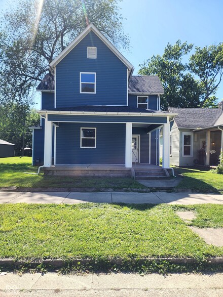 317 S 16th St, Terre Haute, IN 47807
