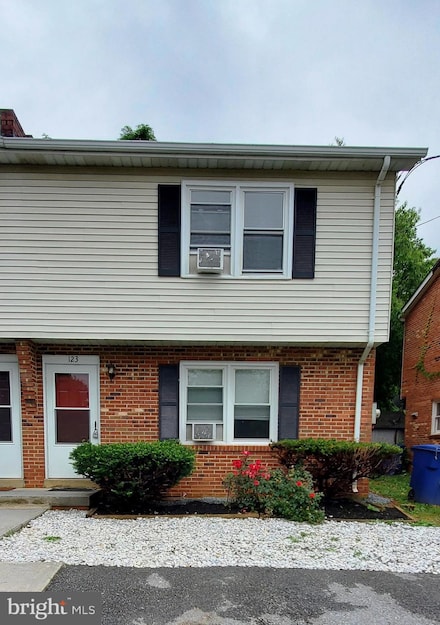 123 Steele Ave, Front Royal, VA 22630