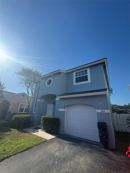 9929 NW 9th Ct, Plantation, FL 33324