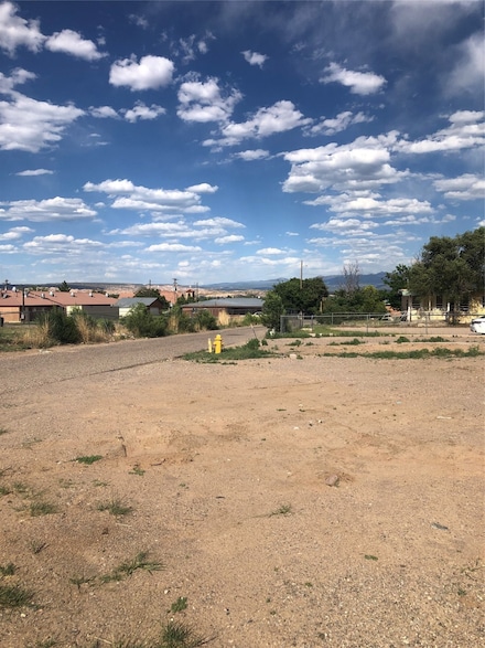 1002 Calle Vigil, Española, NM 87532