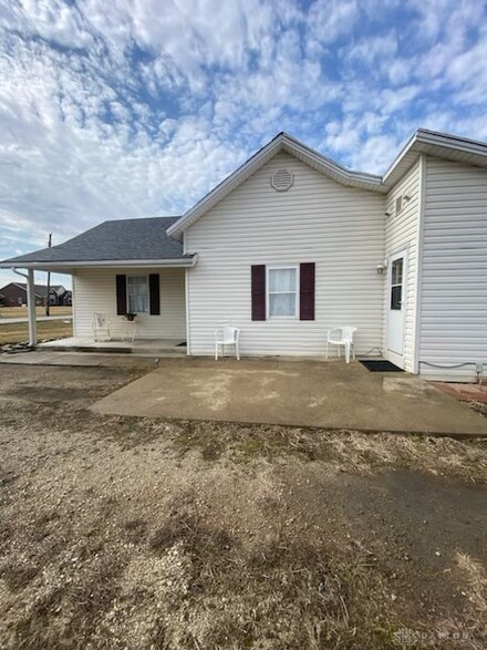 3366 Hamburg Rd, Eldorado, OH 45321