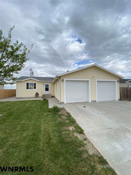 1020 Pappas Blvd, Gering, NE 69341