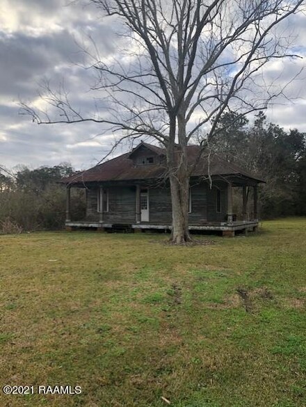 1596 Irish Bend Rd, Franklin, LA 70538