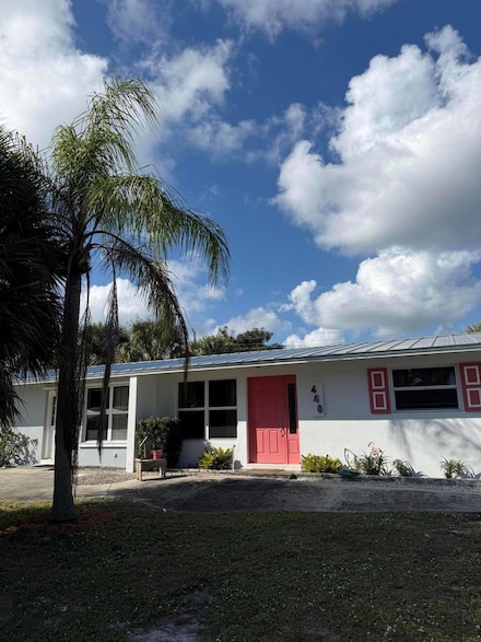440 SE Fini Dr, Stuart, FL 34996