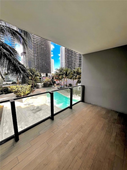 88 SW 7th St Unit 803, Miami, FL 33130