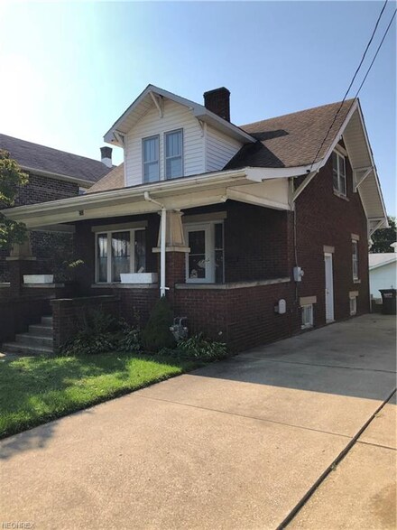 232 E Main St Unit 1, Carrollton, OH 44615
