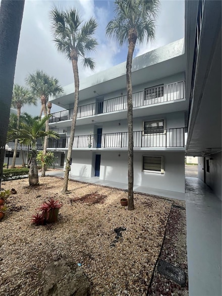 10825 SW 112th Ave Unit 210, Miami, FL 33176