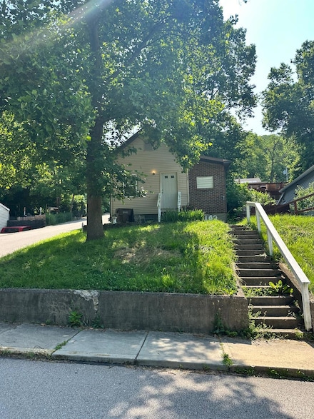 142 1st St, Addyston, OH 45001