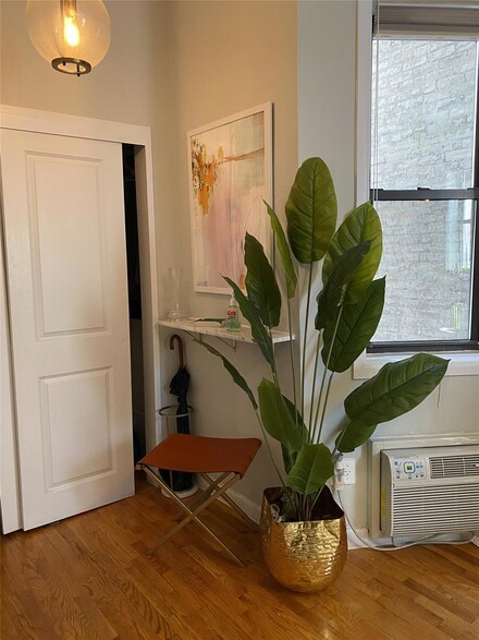 344 E 87th St Unit 3C, New York, NY 10128