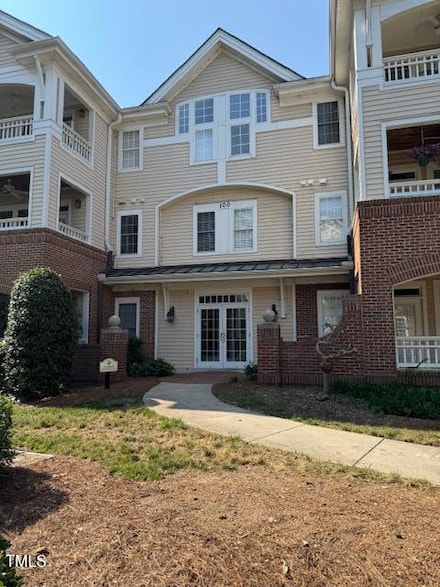 100 Northbrook Dr Unit 205, Raleigh, NC 27609