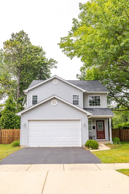340 Hubbard Ave, Elgin, IL 60123