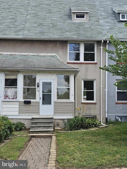 19 Flagship Rd, Dundalk, MD 21222