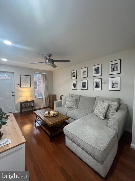 1215 Cooksie St, Baltimore, MD 21230