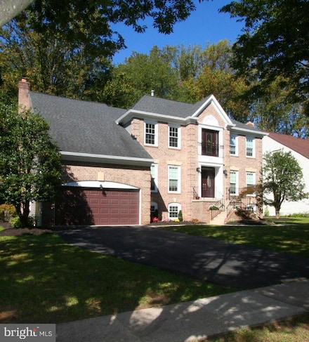 717 Hawkesbury Ln, Silver Spring, MD 20904