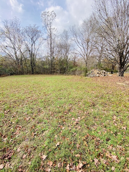 104 Powell Chapel Rd, Pulaski, TN 38478