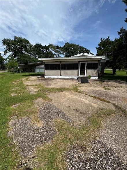 10190 Deakle Loop N, Grand Bay, AL 36541