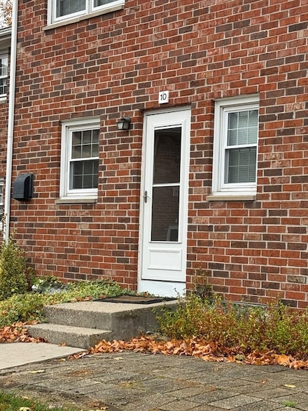 540 Granby Rd Unit 10, South Hadley, MA 01075
