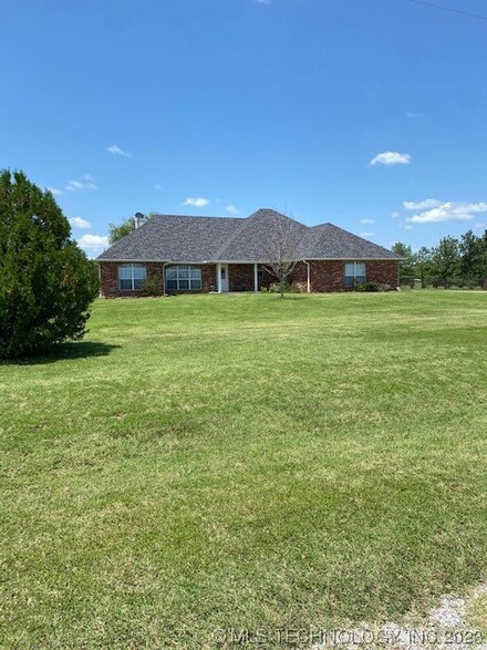 40703 N 3990 Rd, Collinsville, OK 74021