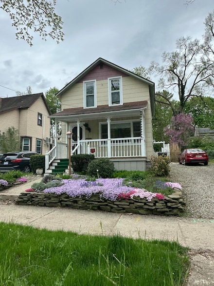 316 Reed St, Kalamazoo, MI 49001
